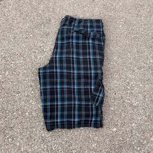 Helix Men's Plaid Cargo Shorts Size 36